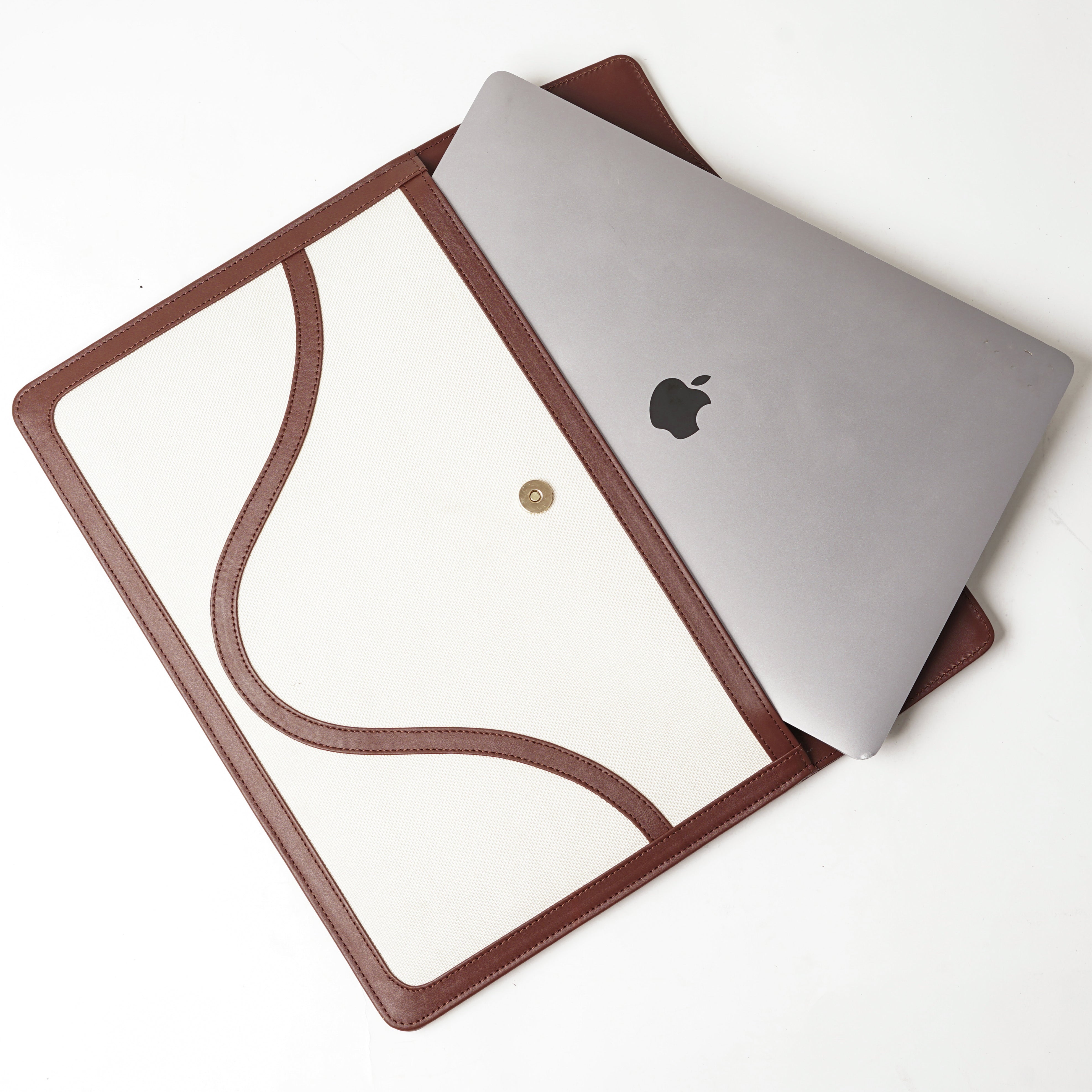 Laptop Sleeve - Tan/Skin